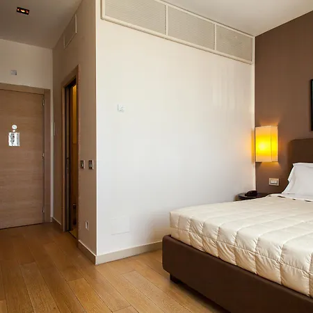 Hotel Marina Place Genoa