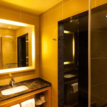 Marina Place Hotel