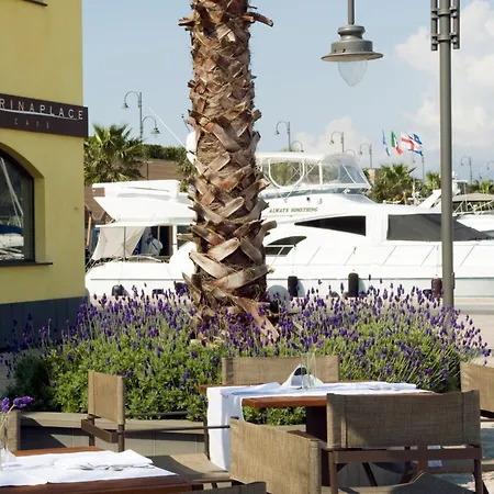 Hotel Marina Place 4*