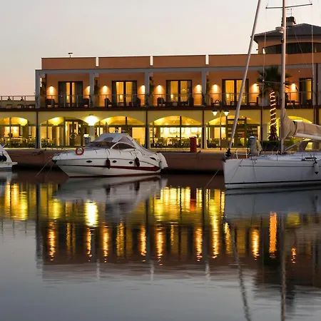 Hotel Marina Place 4*