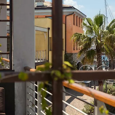 Hotel Marina Place Genoa