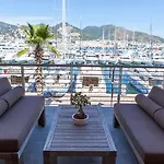 Marina Place
