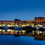 Marina Place 4* Genova
