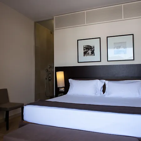 Marina Place 4*