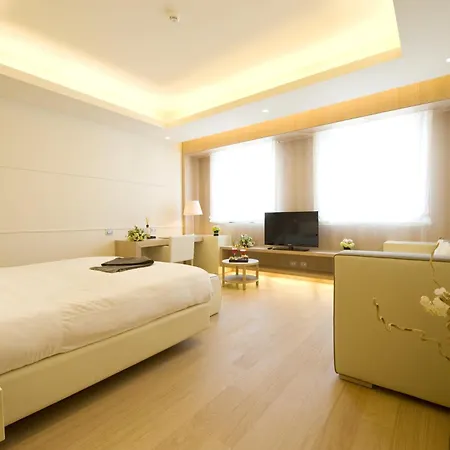 Marina Place Janov