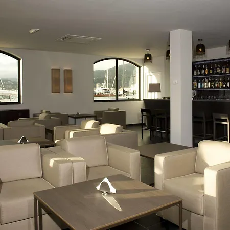 Marina Place 4* Génova