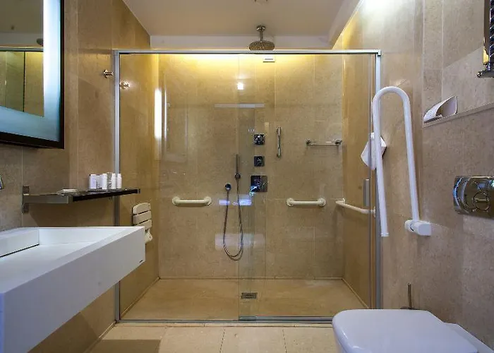Hotel Marina Place 4*