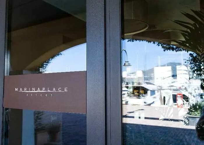Hotel Marina Place Genoa