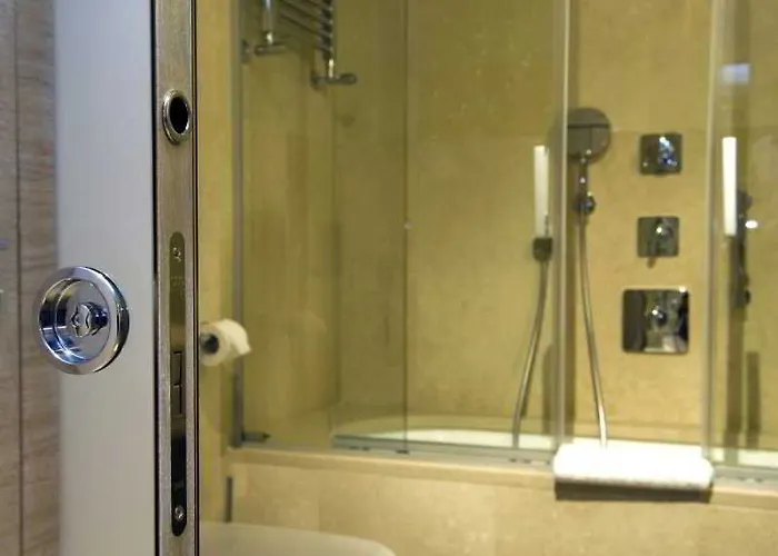 Marina Place Hotel 4*